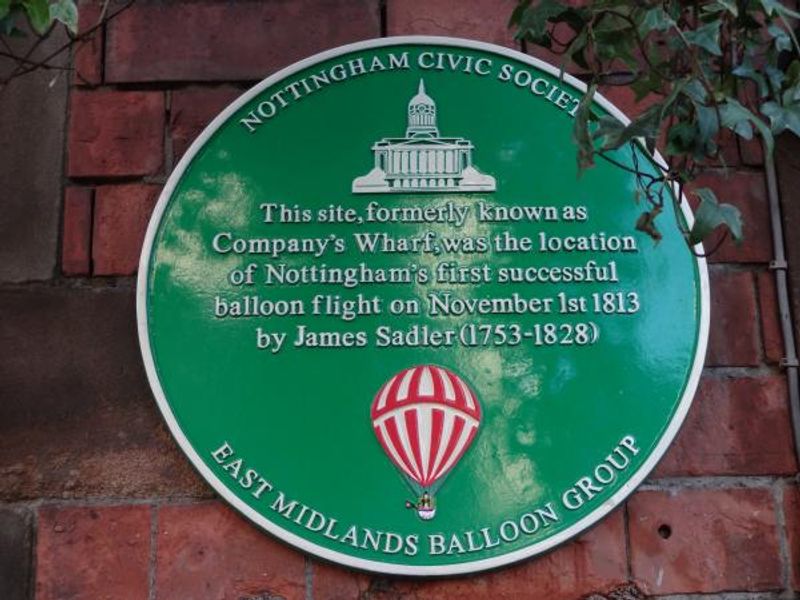 Green plaque. Published on 19-01-2015