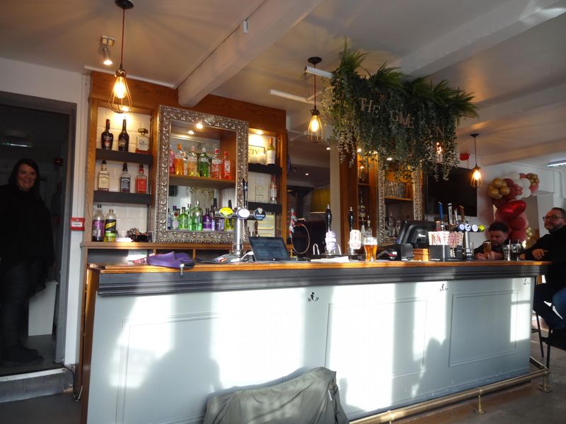Front bar February 2022. Published on 27-02-2022 