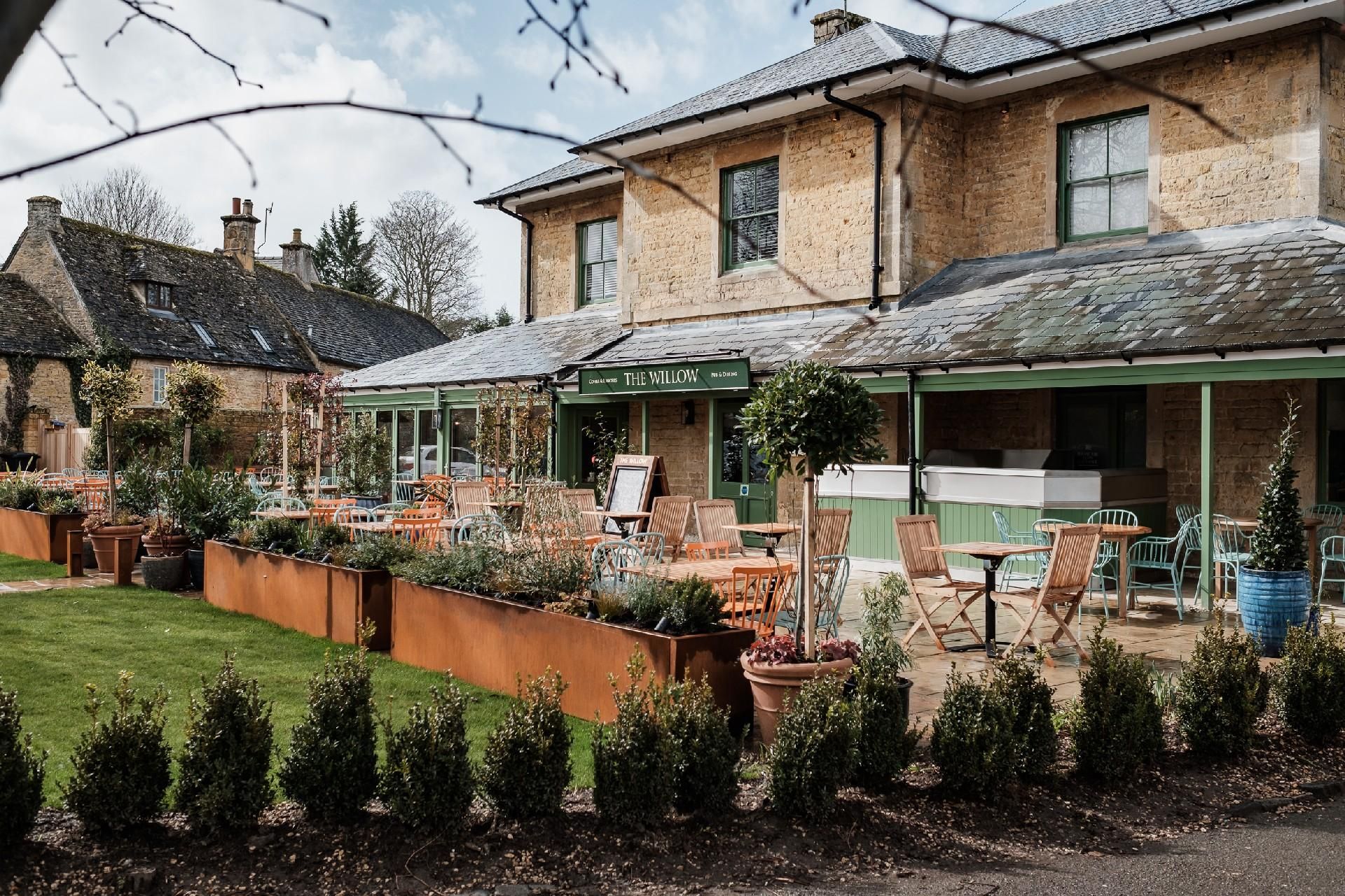 The Willow . (Pub). Published on 30-06-2023