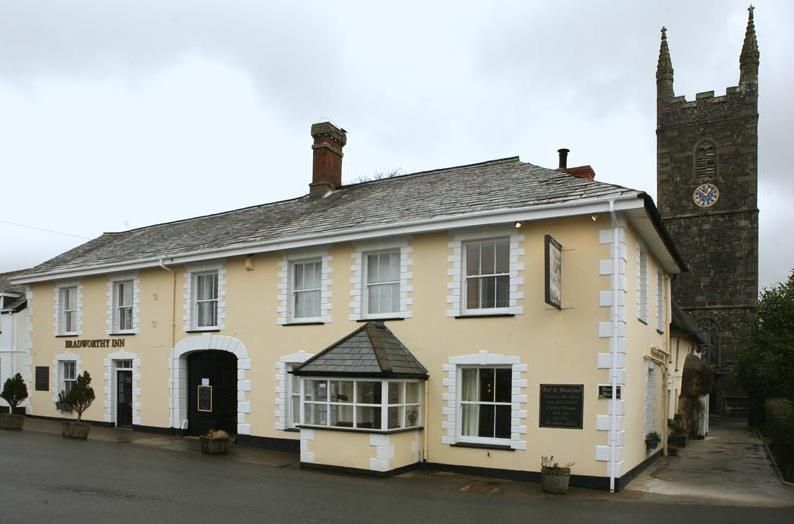 Bradworthy Inn Bradworthy. (Pub, Key). Published on 01-01-1970