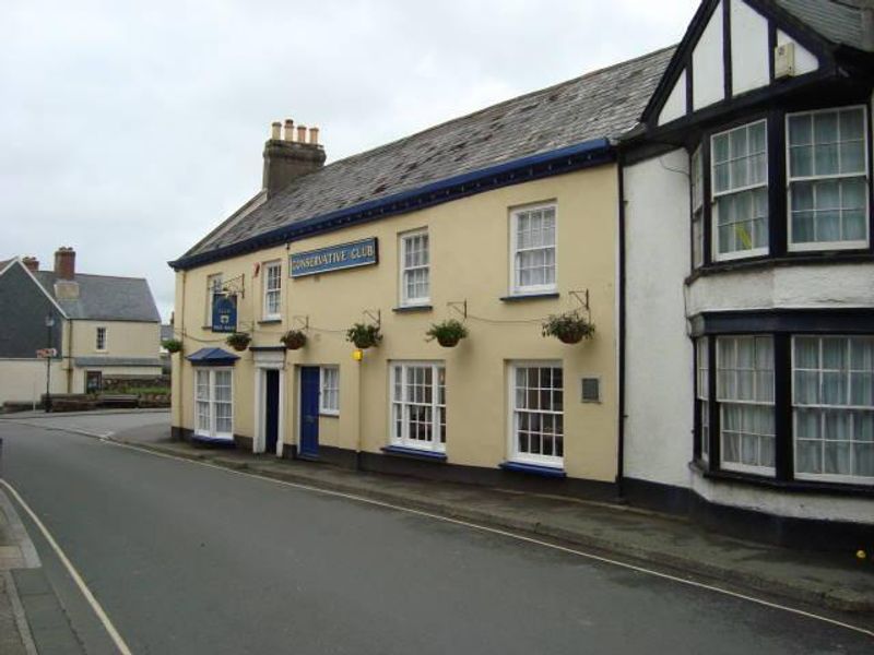 Torrington Conservative Club. (Pub, External, Key). Published on 01-01-1970