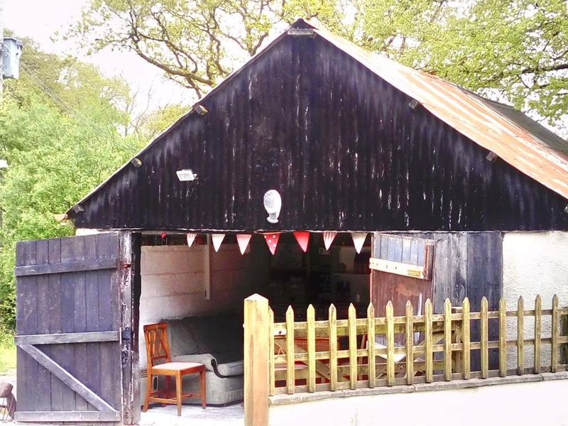 Art Brew Barn. (Pub, Brewery, Key). Published on 01-01-1970 
