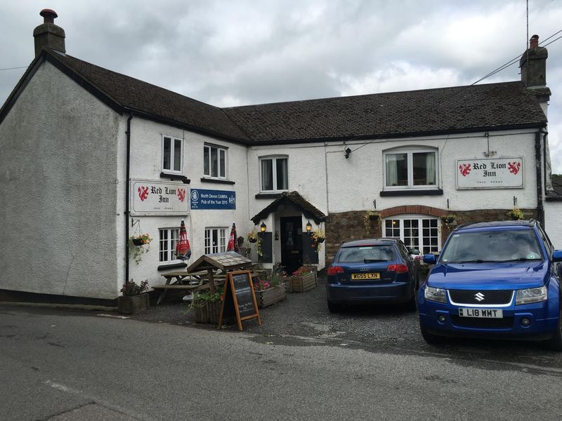 Red Lion Exbourne. (Pub). Published on 01-01-1970