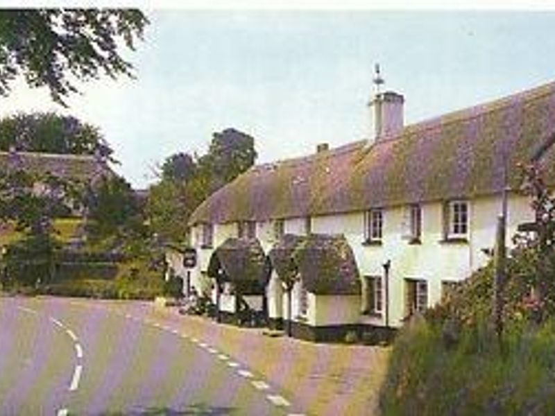 Hoops Inn Horns Cross. (Pub, Key). Published on 01-01-1970