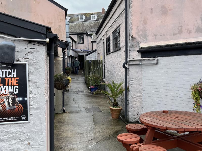 Rear enclosed beer garden. (External, Garden). Published on 21-09-2025 