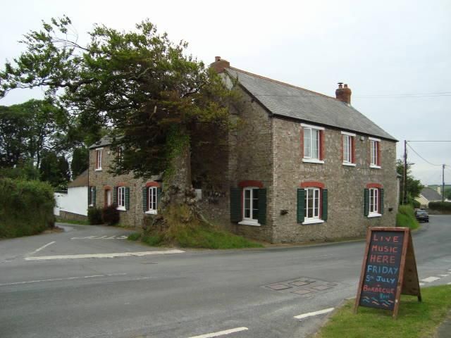 Green Dragon. (Pub, External, Key). Published on 01-01-1970