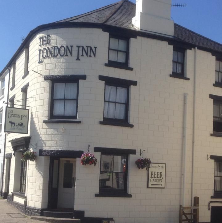 London Inn Okehampton. (Pub, Key). Published on 01-01-1970