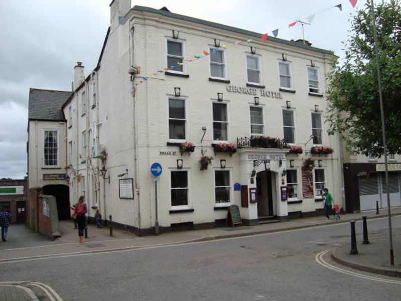 George Hotel. (Pub, External, Key). Published on 01-01-1970