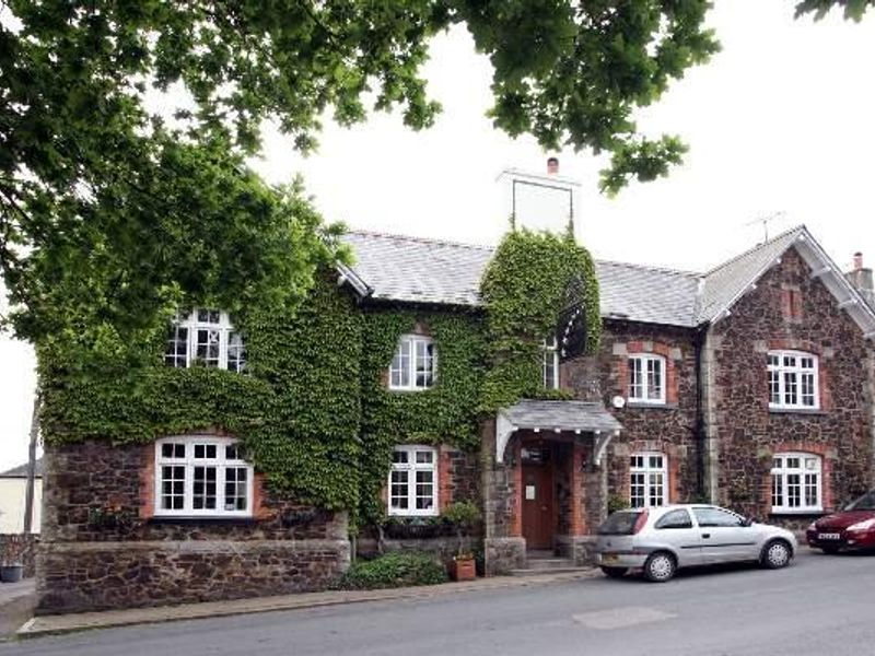Seven Stars South Tawton. (Pub, Key). Published on 01-01-1970