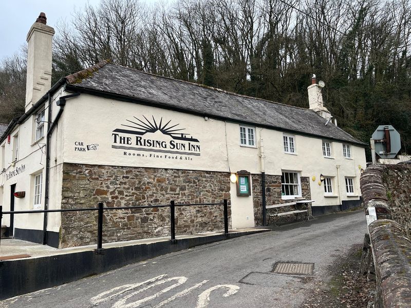 Side view with signage. (Pub, External). Published on 11-02-2025