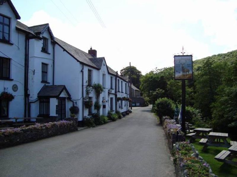 Staghunters at Brendon. (Pub, External, Key). Published on 01-01-1970