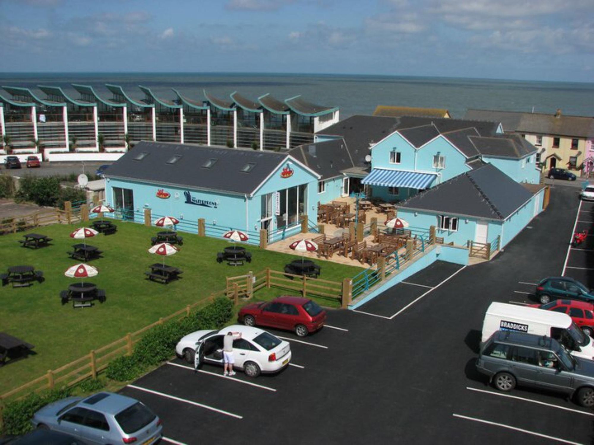 Waterfront Inn. (Pub, Key). Published on 01-01-1970