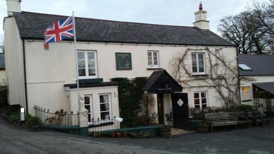 Clovelly Inn Braton Clovelly. (Pub, Key). Published on 01-01-1970