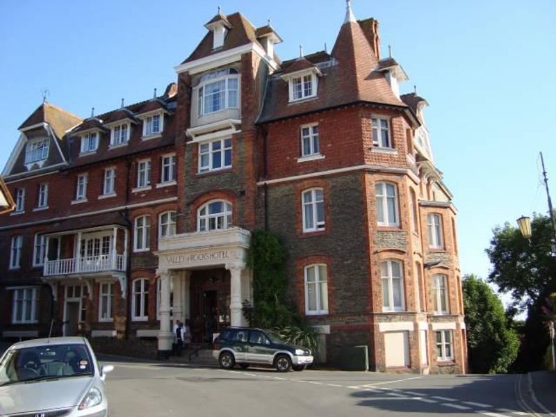 Valley of the Rocks Hotel. (Pub, External, Key). Published on 01-01-1970 