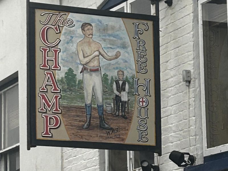 Pub Sign. (External, Sign). Published on 10-01-2025