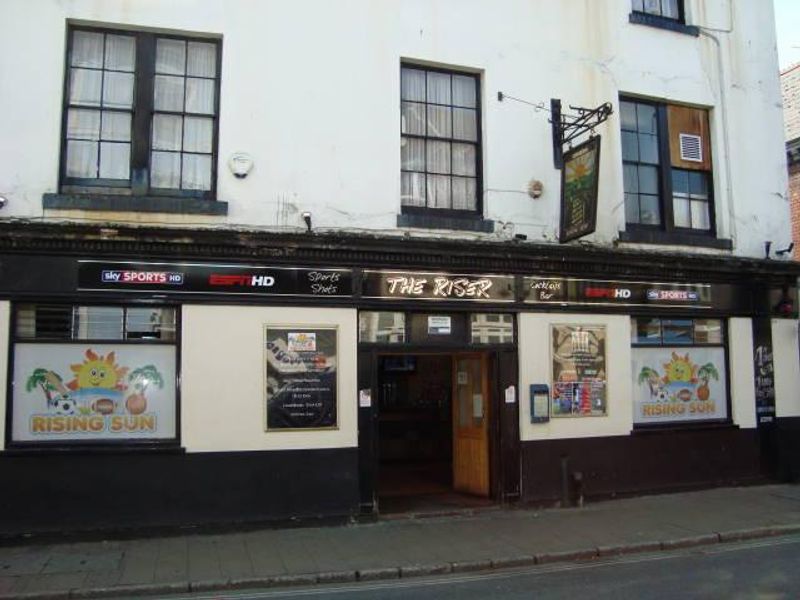 Rising Sun. (Pub, External, Key). Published on 01-01-1970