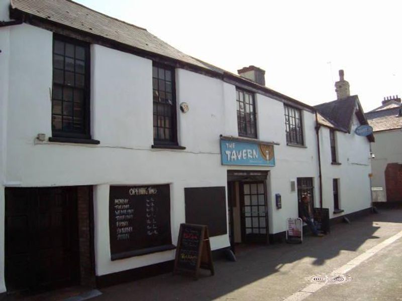 The Tavern. (Pub, External, Key). Published on 01-01-1970