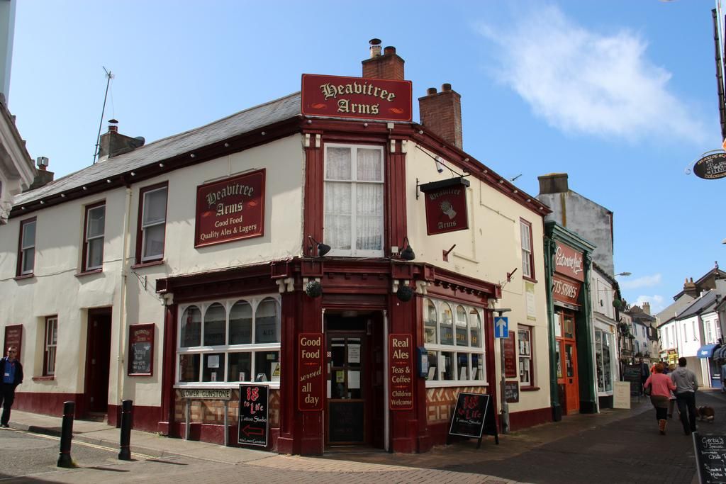 Heavitree Arms Hotel. (Pub, Key). Published on 01-01-1970