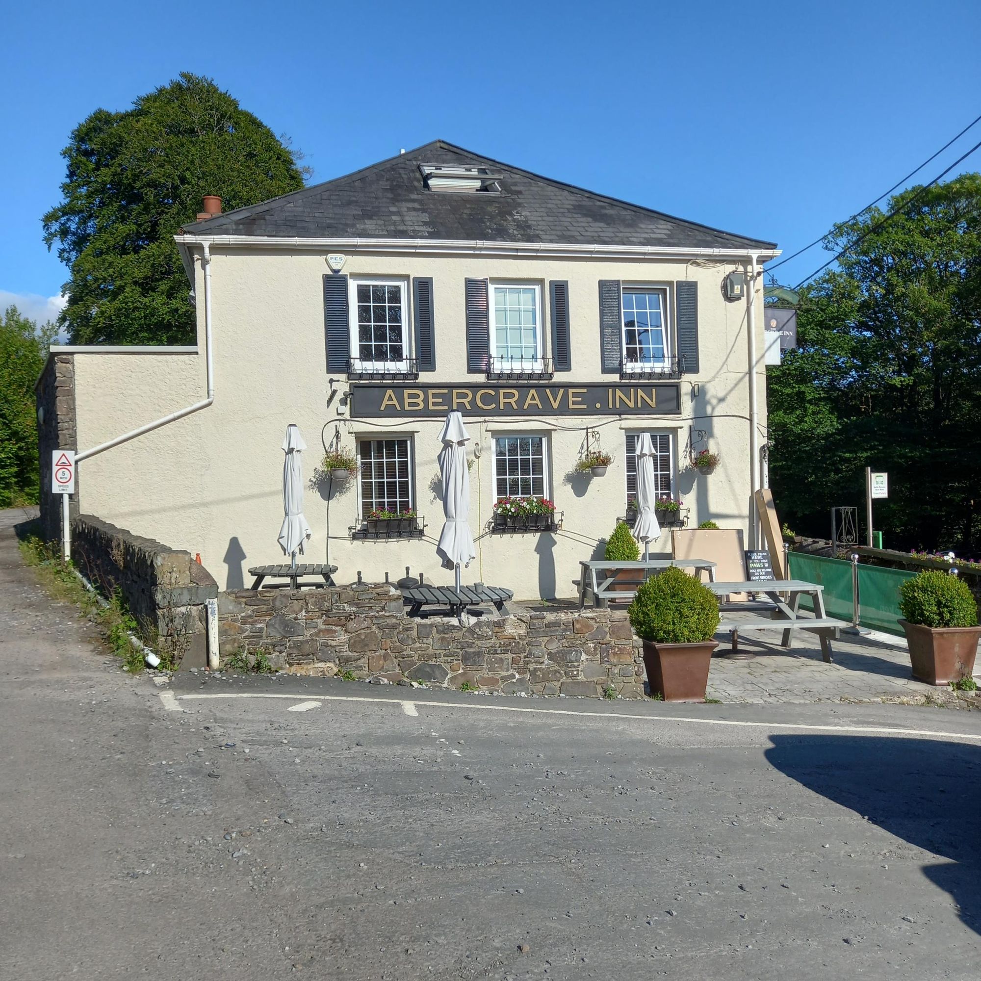 Abercrave Inn, Abercrave. (Pub, External, Restaurant, Key). Published on 16-08-2024