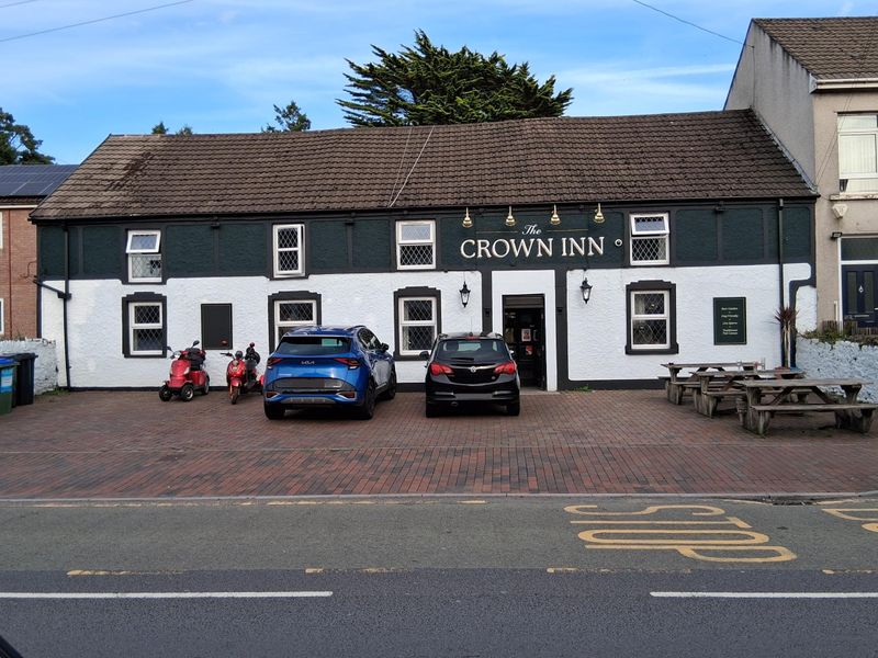 Crown Inn, Briton Ferry. (Pub, External, Key). Published on 06-09-2026