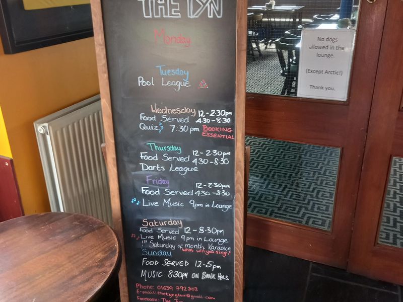 Internal sign @ Tyn Y Twr, Baglan. (Sign). Published on 28-06-2024