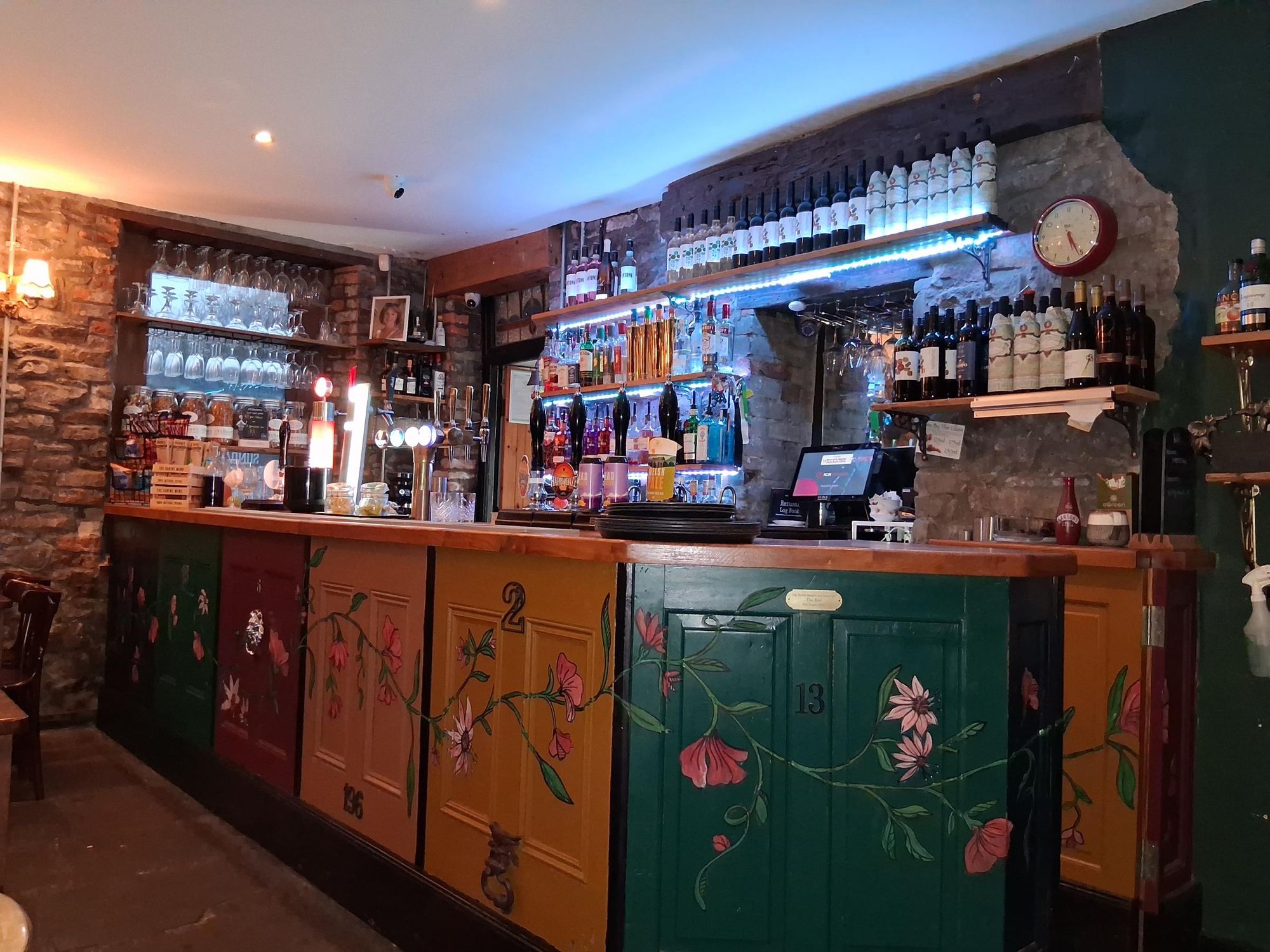 Brit, Cwmavon. (Pub, Bar). Published on 26-02-2026