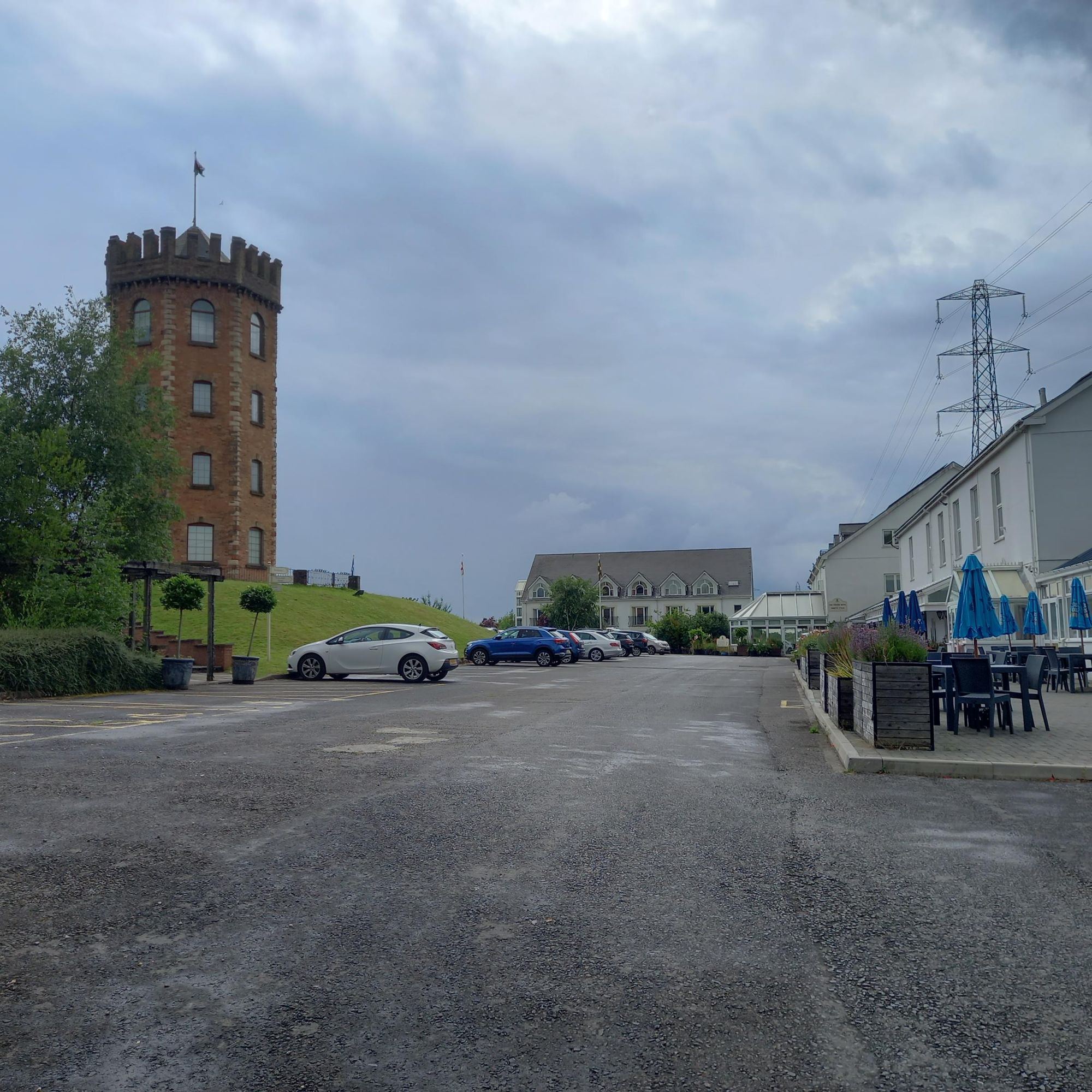 Towers Hotel, Jersey Marine. (Pub, External, Restaurant, Garden). Published on 13-07-2024