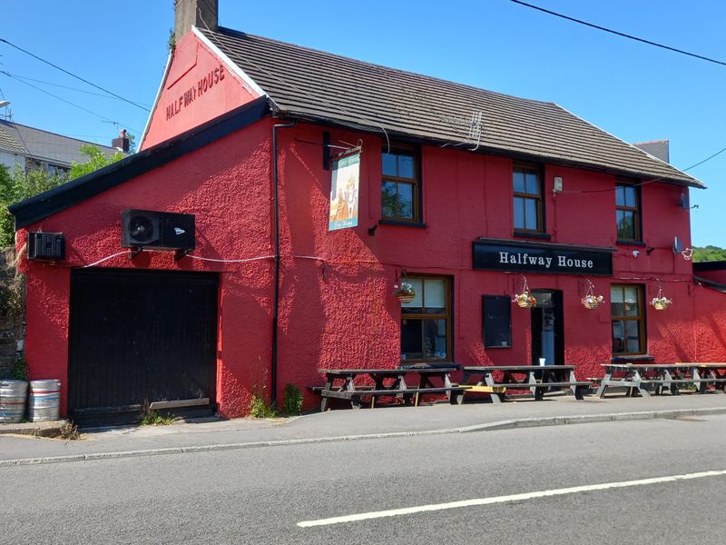 Halfway House, Glynneath. (Pub, External, Key). Published on 05-06-2023 