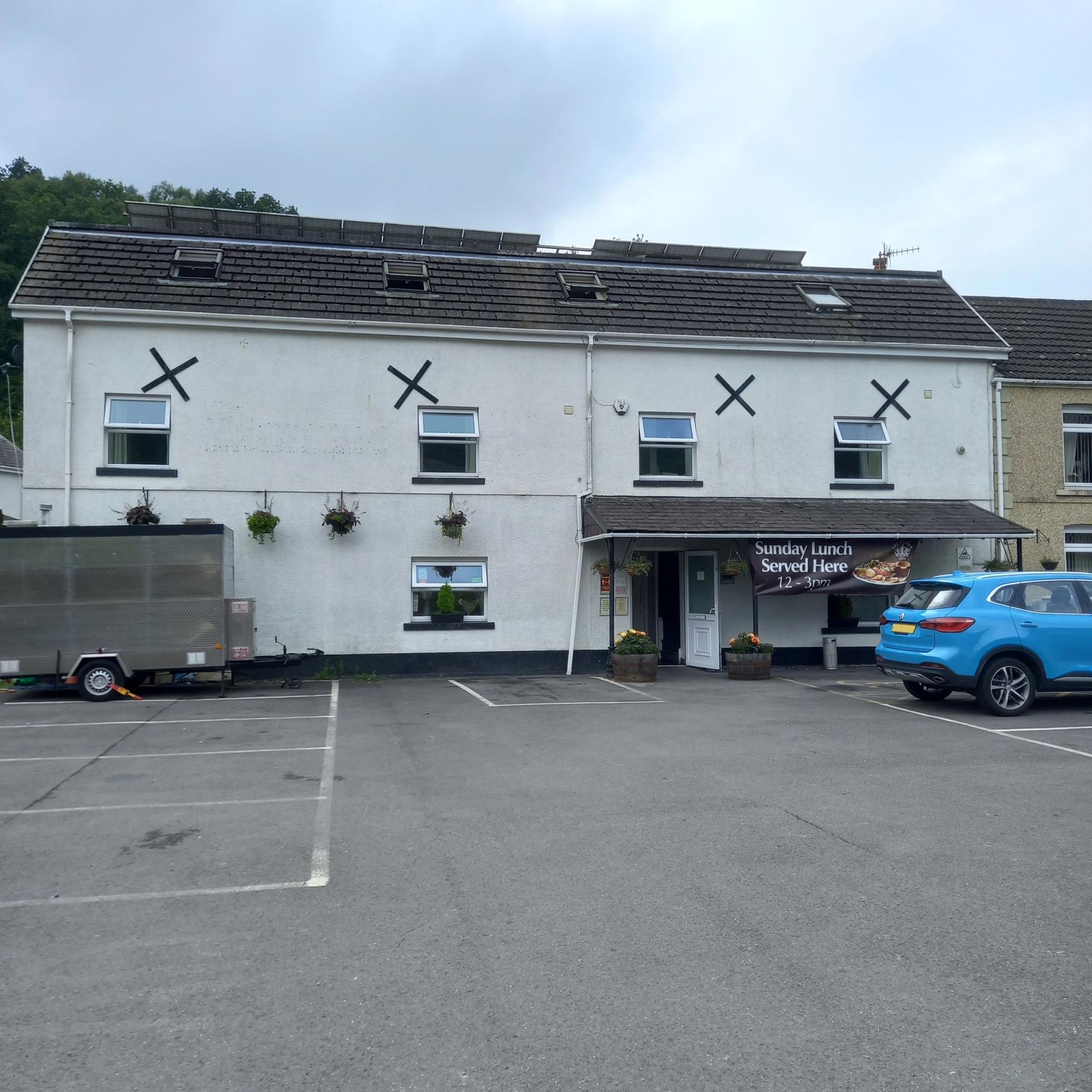 Crown Inn, Lower Cwmtwrch. (Pub, External, Restaurant, Key). Published on 27-07-2025