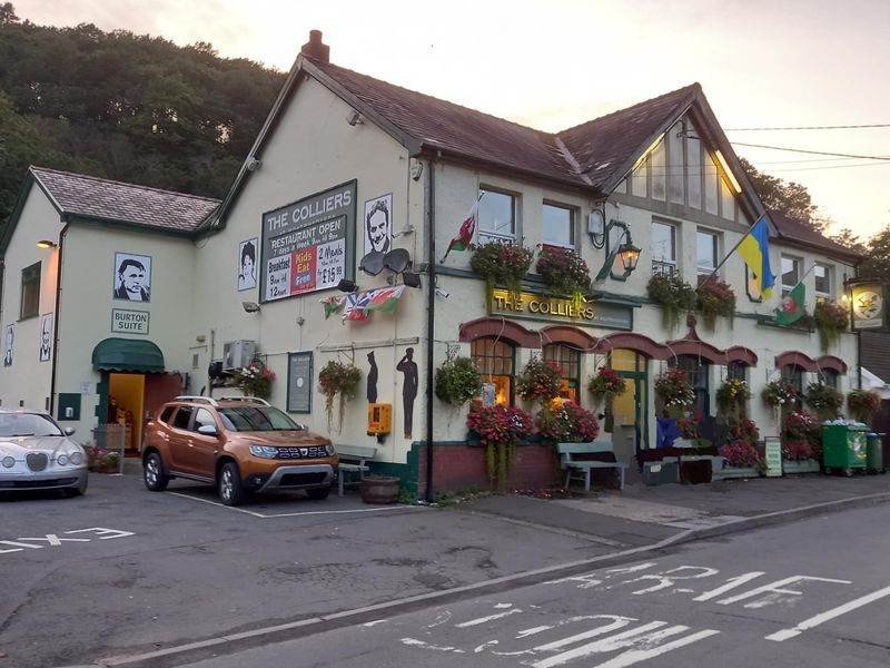 Colliers, Pontrhydyfen. (Pub, External, Bar, Restaurant, Garden, Key). Published on 28-09-2023 