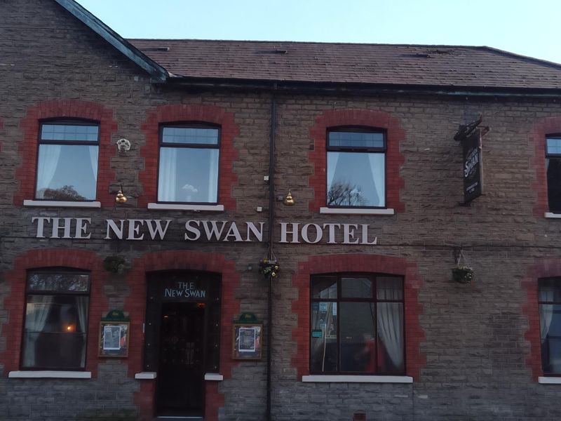 New Swan, Ystalyfera. (Pub, External, Key). Published on 12-11-2024