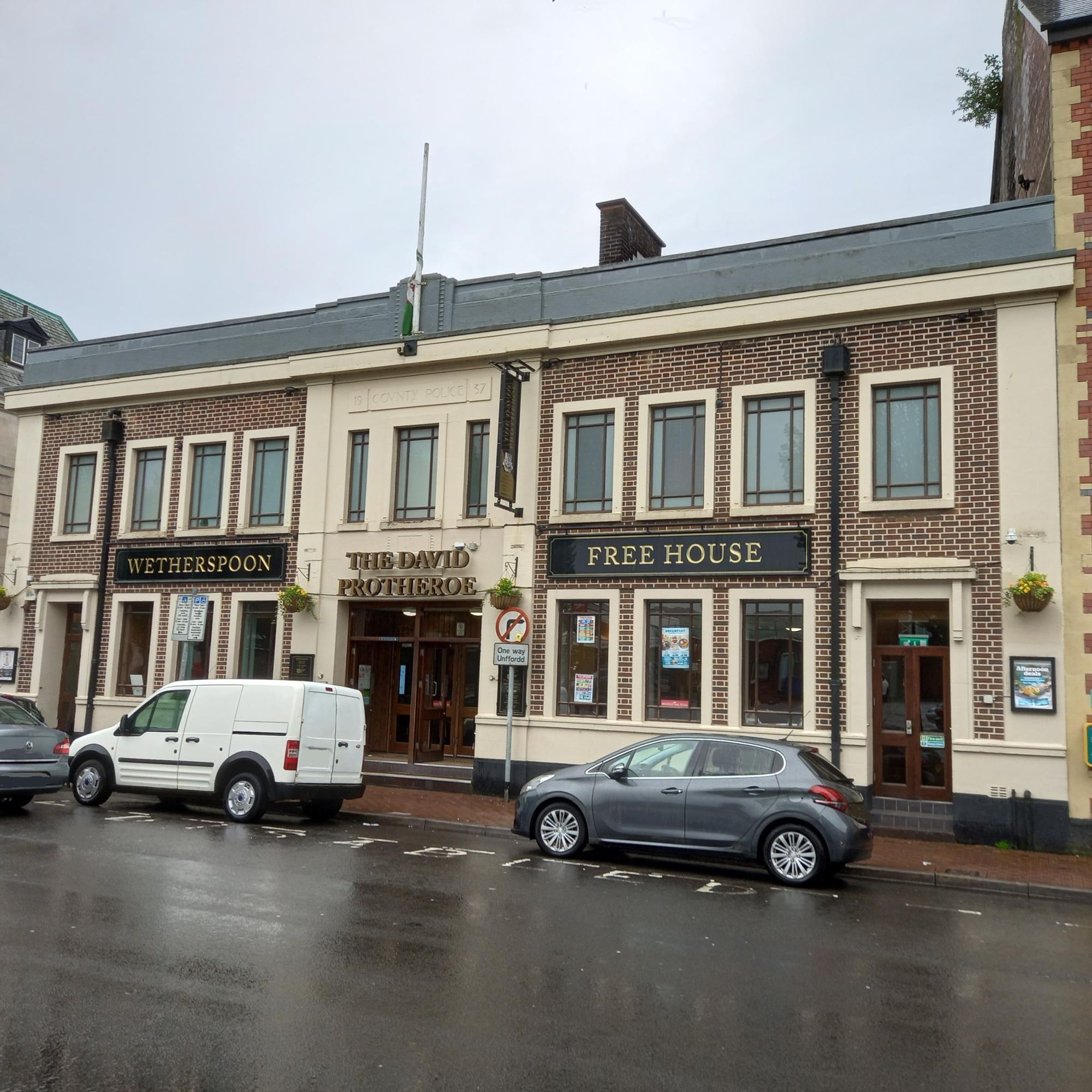 David Protheroe, Neath. (Pub, External, Sign, Key). Published on 06-05-2024