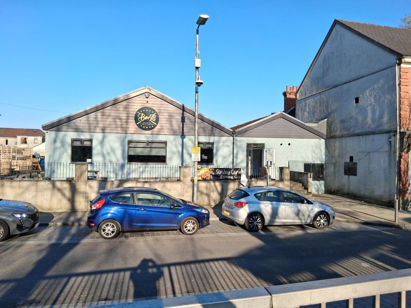 Bar 98 Sports Bar & Grill, Pontardawe. (Pub, External). Published on 03-03-2025 