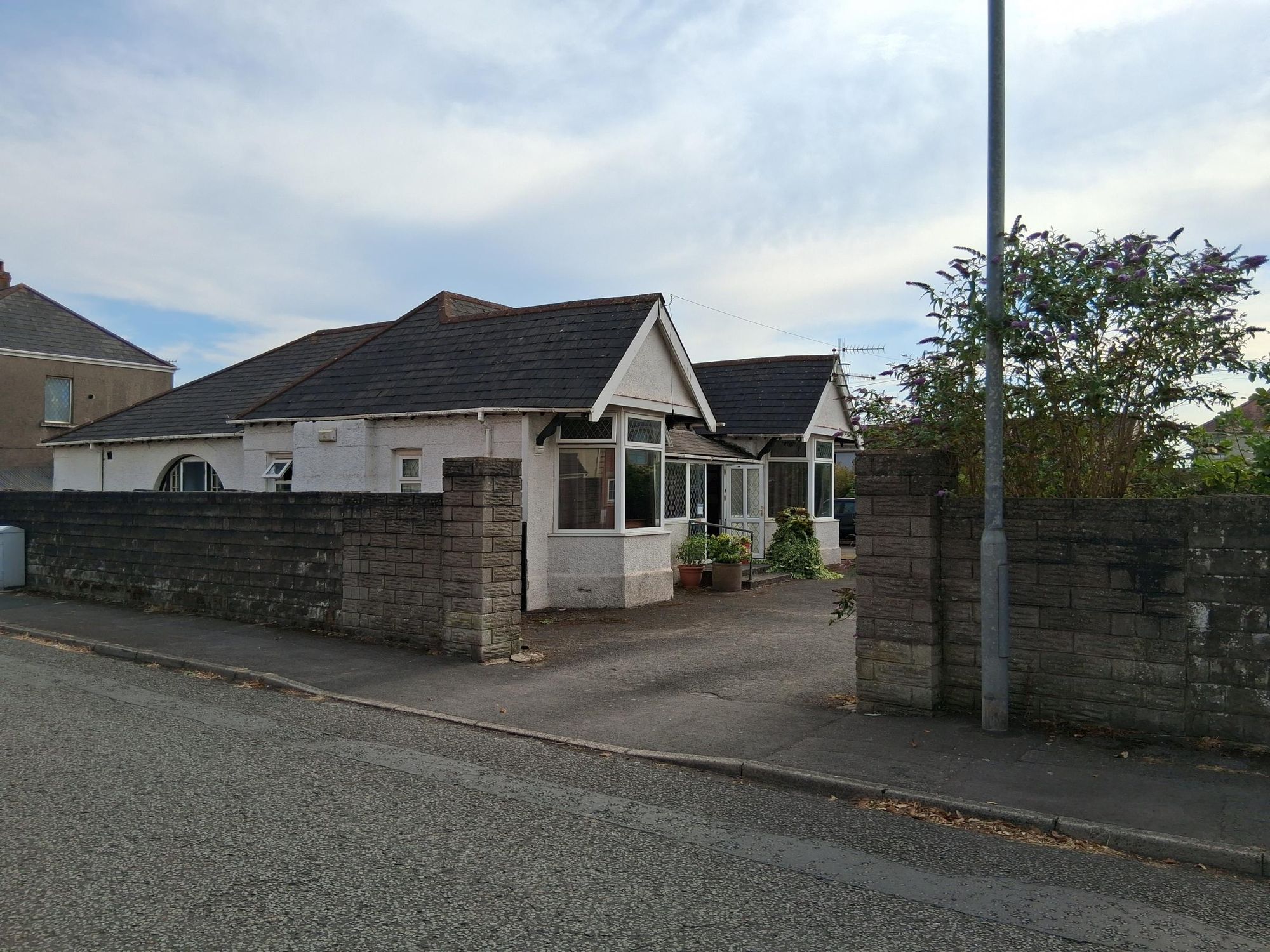 Port Talbot Golf Club. (Pub, External). Published on 17-08-2026