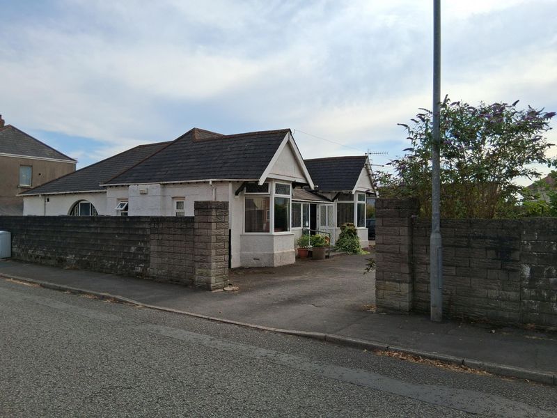 Port Talbot Golf Club. (Pub, External). Published on 17-08-2026