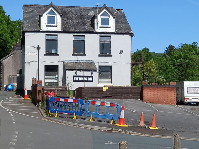Dinas Inn, Pontneddfechan. (External). Published on 21-05-2023 