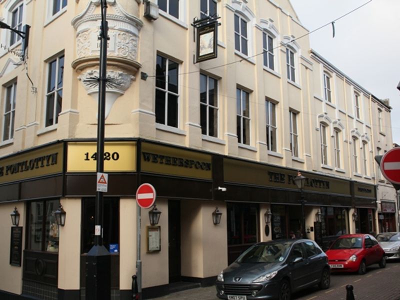 Pontlottyn at Abertillery. (Pub, External). Published on 28-04-2012 