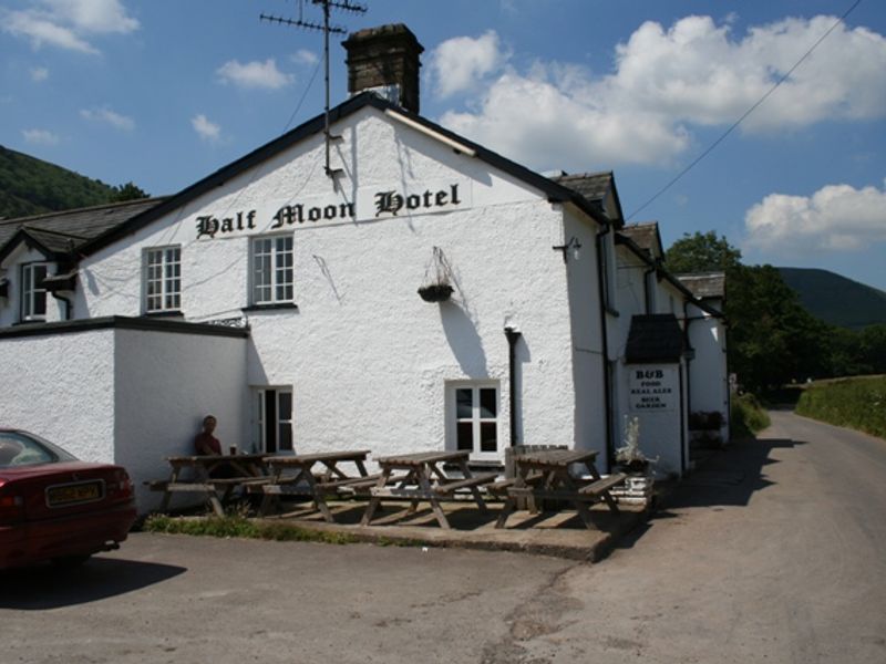 Half Moon at Llanthony. (Pub, External). Published on 28-04-2012