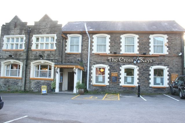 Cross Keys Hotel at Cross Keys. (Pub, External). Published on 28-04-2012