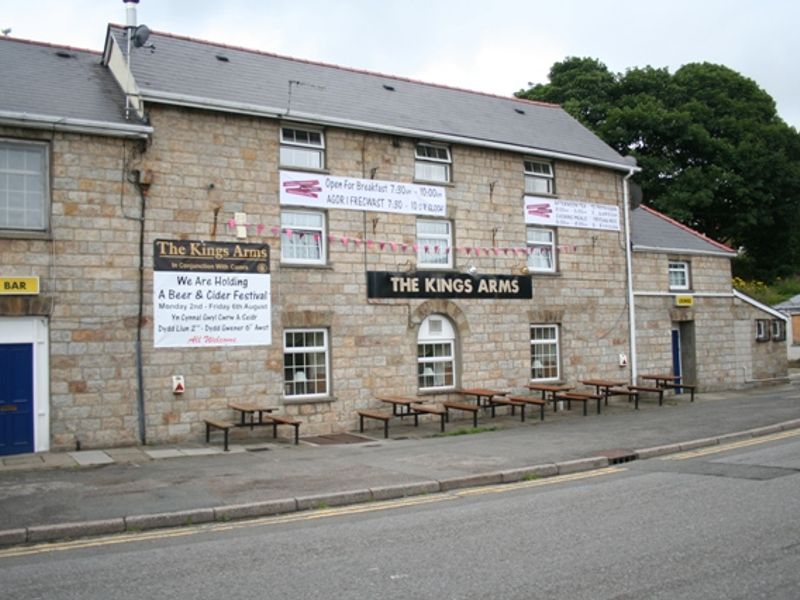 Kings Arms at Ebbw Vale. (Pub, External). Published on 28-04-2012 