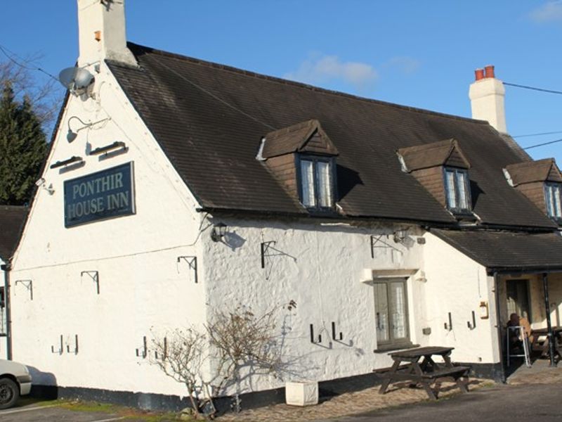 Ponthir House Inn at Ponthir. (Pub, External). Published on 28-04-2012 