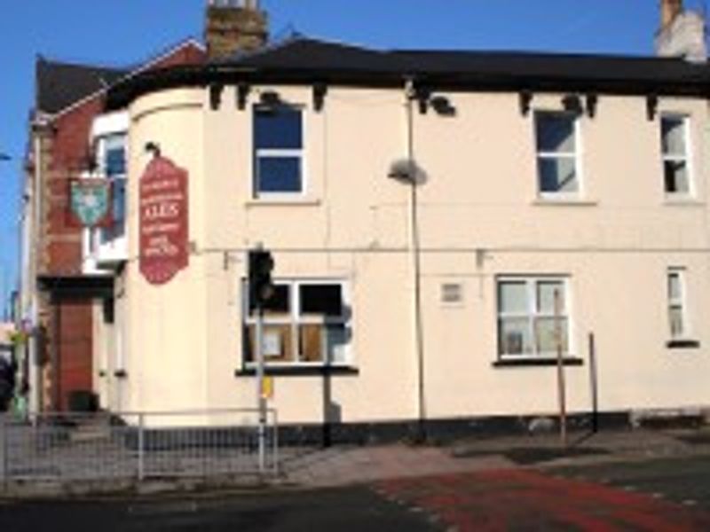 George, Newport. (Pub, External). Published on 12-11-2011