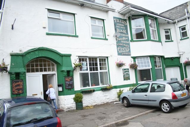 Tilers Arms at Bourneville. (Pub, External). Published on 28-04-2012