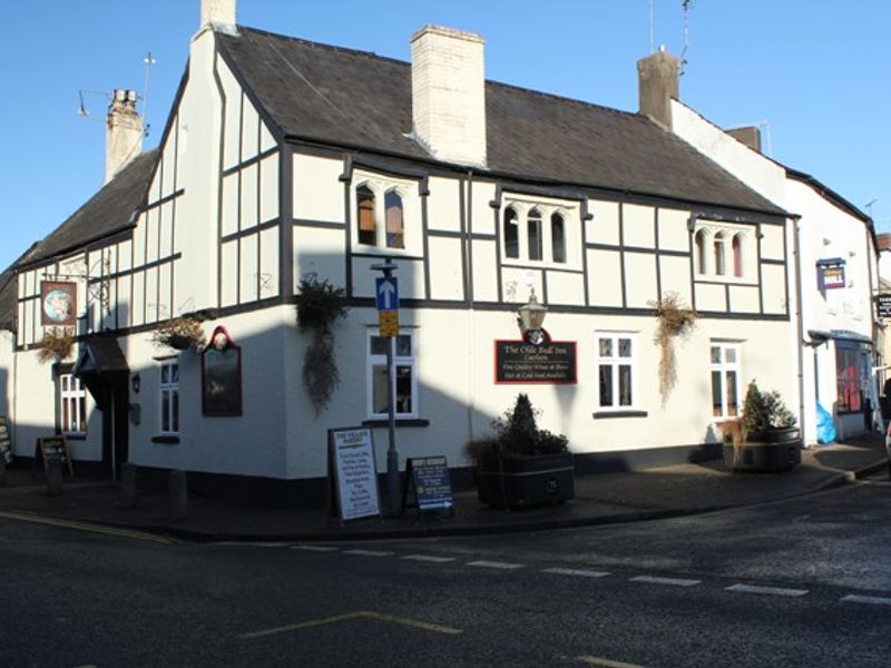 Olde Bull Inn at Caerleon. (Pub, External). Published on 28-04-2012