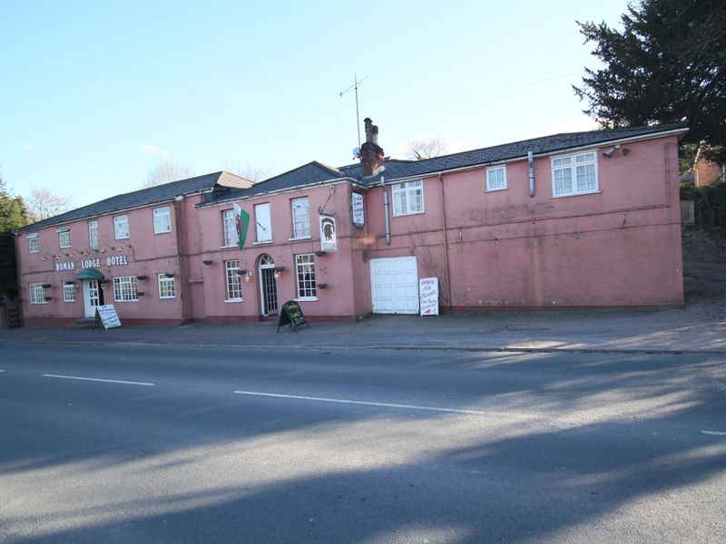 Roman Lodge, Caerleon. (Pub, External). Published on 08-11-2012