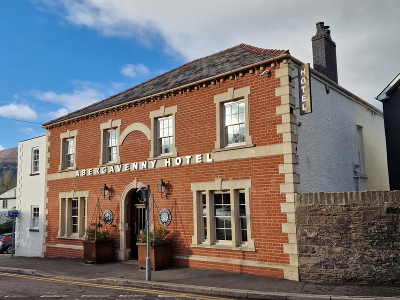 Abergavenny Hotel, SE view (Photo: David Powell - 22/11/2024). (Pub, External, Key). Published on 23-12-2024