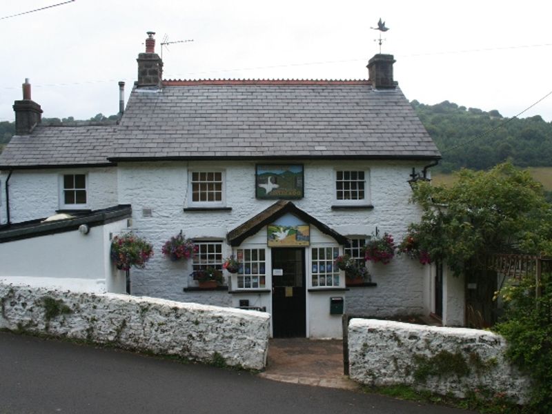 Goose & Cuckoo at Upper Llanover. (Pub, External). Published on 16-08-2012 