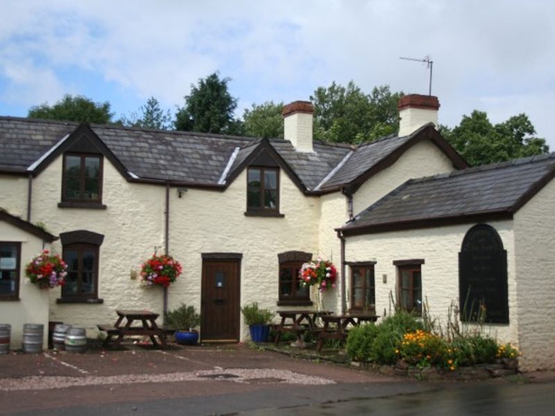 Carpenters Arms at Llanishen. (Pub, External). Published on 28-04-2012 