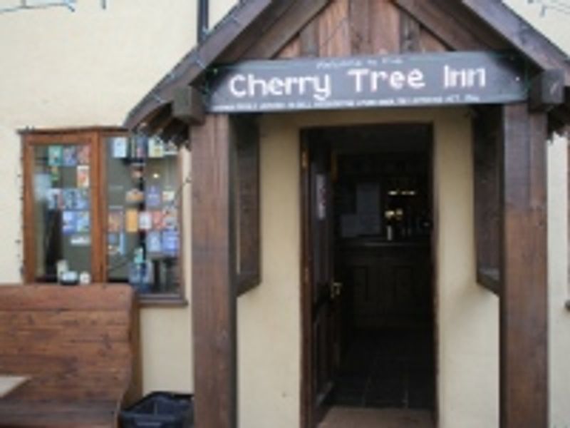 Cherry Tree Inn, Tintern. (Pub, External). Published on 12-11-2011