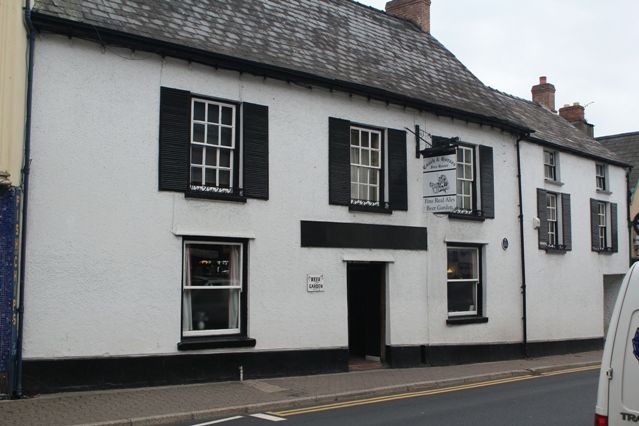 Coach & Horses at Abergavenny. (Pub, External). Published on 28-04-2012